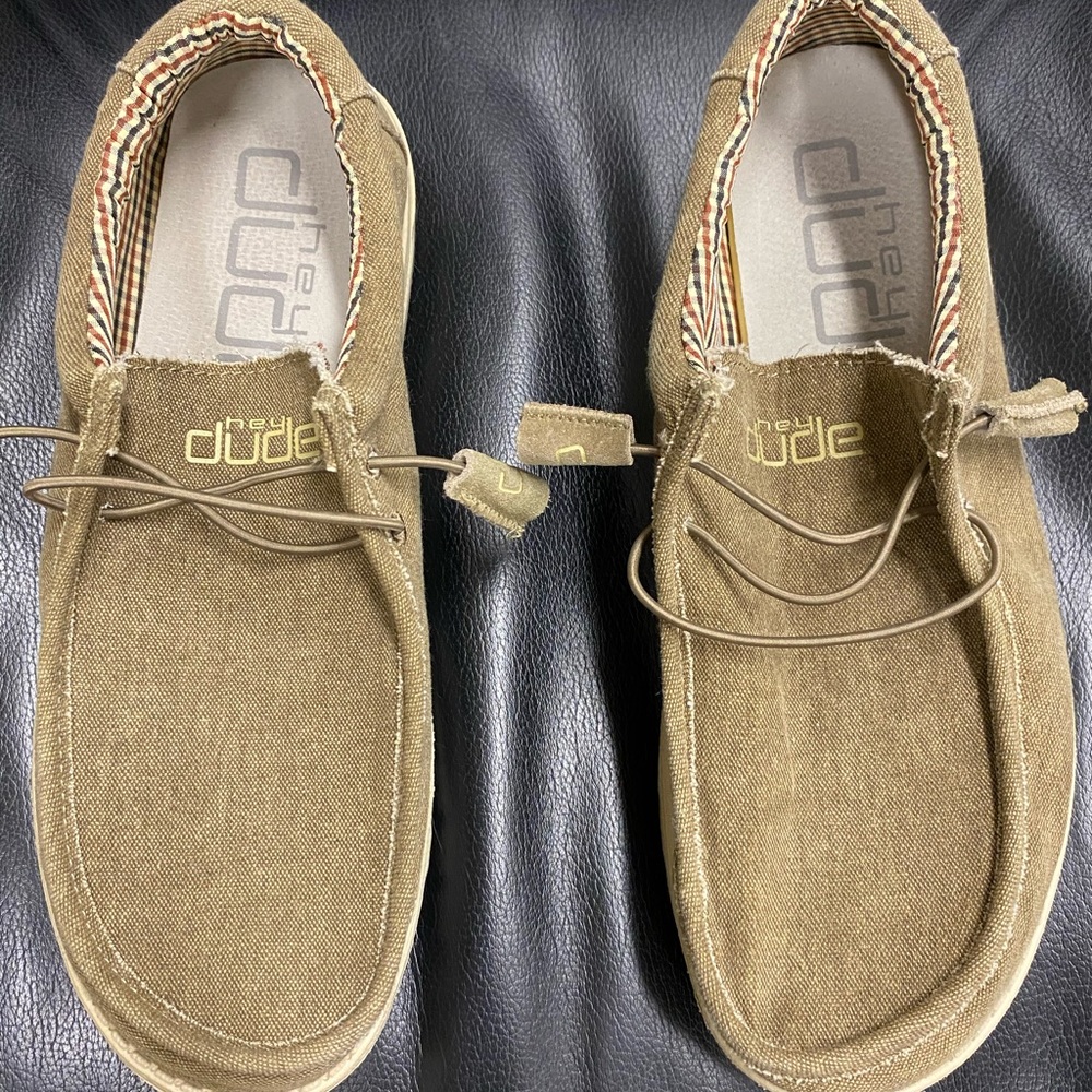 Hey Dude Men's Casual Tan Shoes